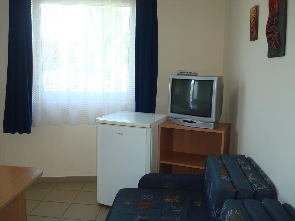 Termal Kemping Apartmanok Тисауйварош Стая снимка
