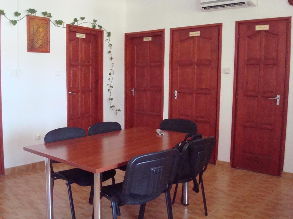 Termal Kemping Apartmanok Тисауйварош Екстериор снимка